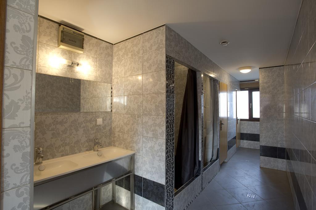 Hostel Siennicka Варшава Номер фото